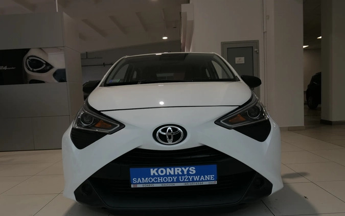 Toyota Aygo cena 37900 przebieg: 113200, rok produkcji 2019 z Alwernia małe 254